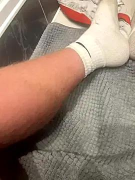 NathNaughtyy live now