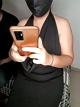 neha_rohan12 live now