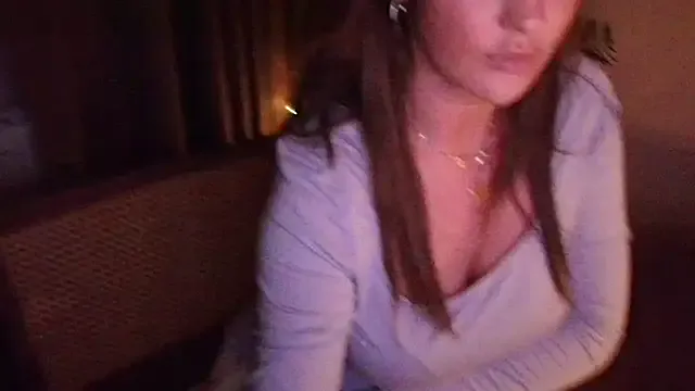 Nina24 Image 15