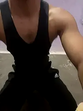 OooYessboyy live now
