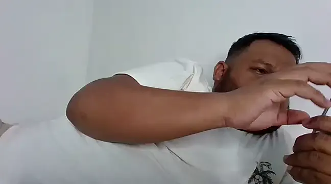 Osogaypardo live now