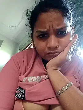 Priya_sharma16 Image 8
