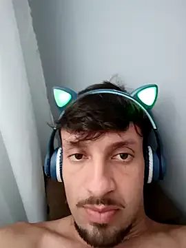 Robertao20cm live now