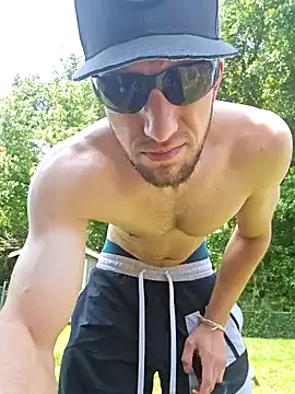 sloppytopkins live now
