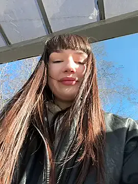 Sophie_Avory live now