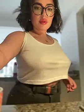 sukhakunis1 live now