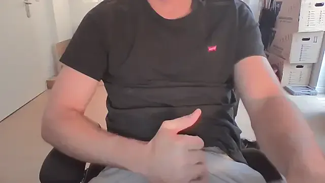 taallguyy_196 Image 13