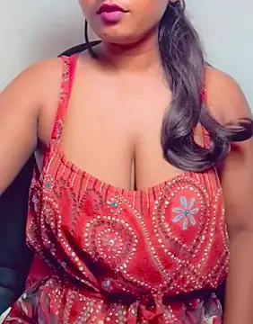 Teena_Silva live now