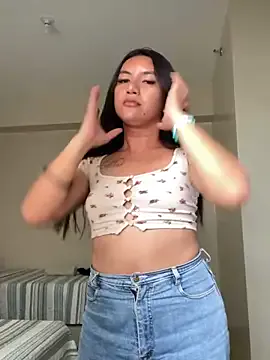 thinker_belle live now