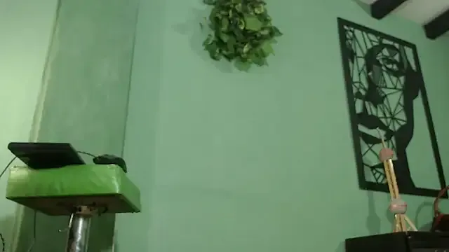 thirstymoonxx live now