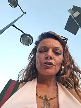 vampvanna23 Image 14