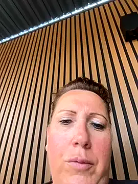 xsexycurvymilf Image 13