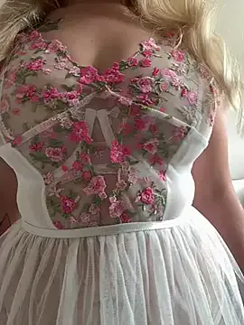 xxcurvyjessiexx live now