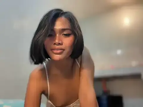 Yourbaby_angelx live now